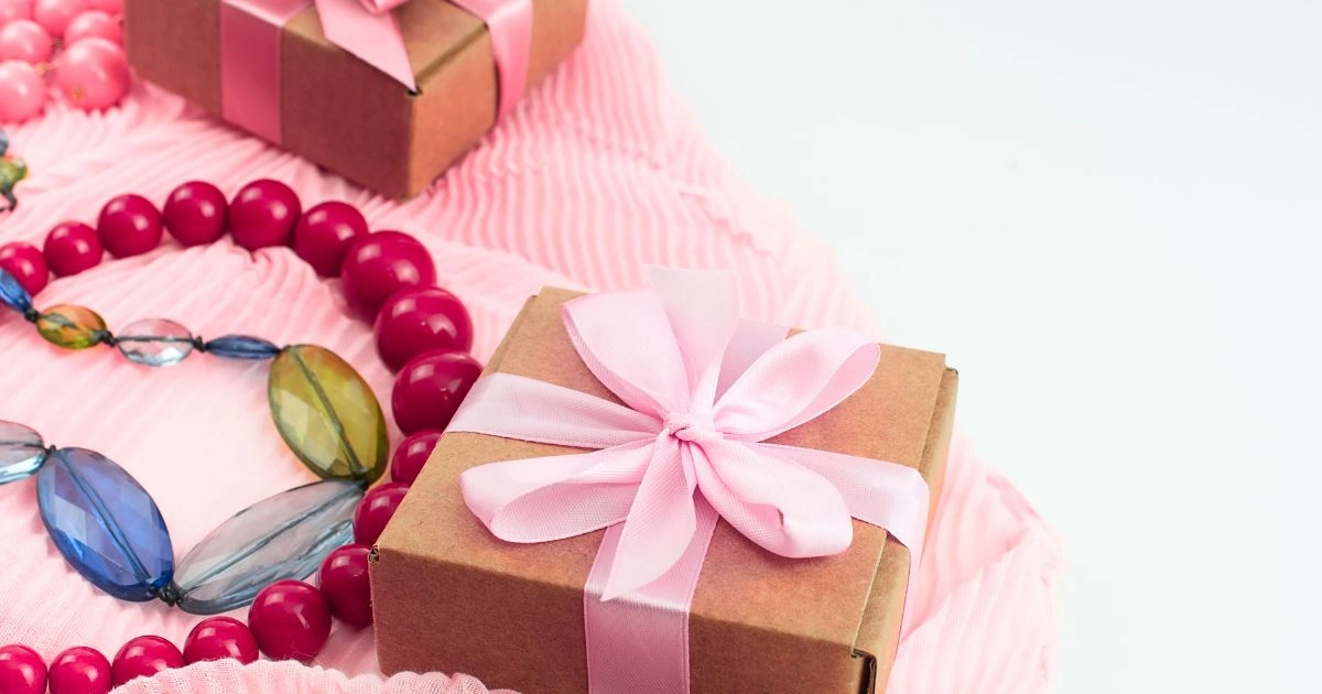 Accessoires de Mode : Les Meilleurs Cadeaux pour Femme